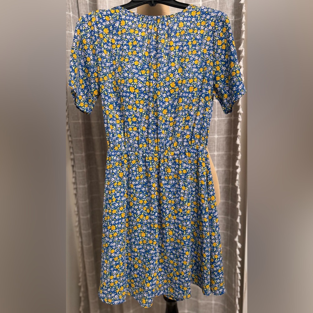 EUC Sienna Sky blue and yellow floral faux wrap Dress - Picture 3 of 7